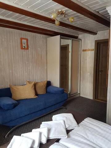 Фото номера Полулюкс с балконом Отель Dovbushanka Hotel in Bukovel г. Буковель 13